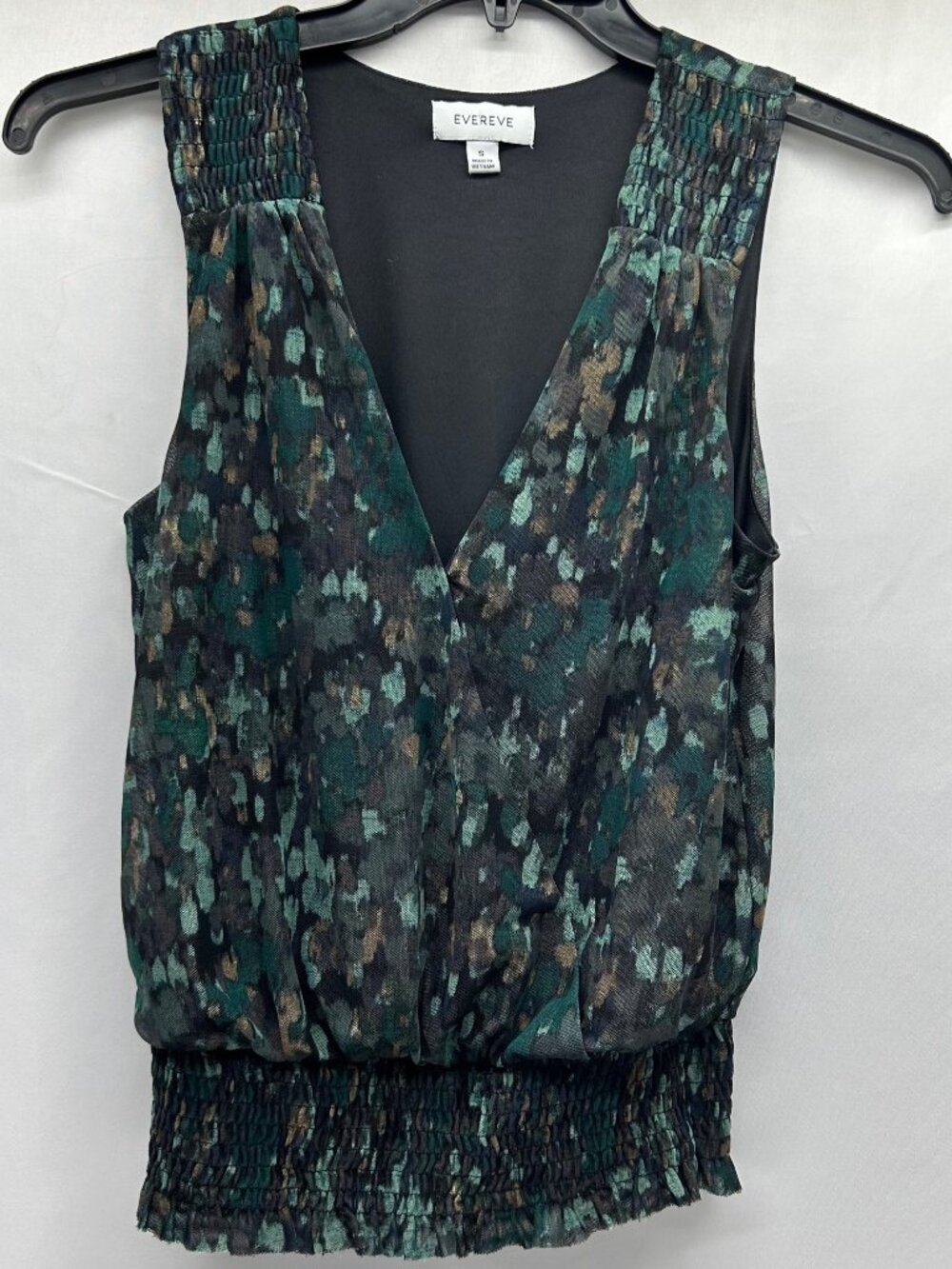 EVEREVE Jules Mesh Wrap-style Top S Olive BOHO Design